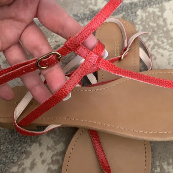Red sandals - Picture 2 of 2